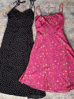 Bundle of Two Midi Dresses